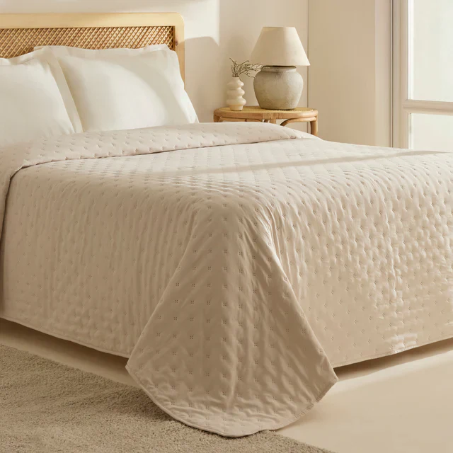 Breezy Sprei Beige 230x240 cm - Image 3