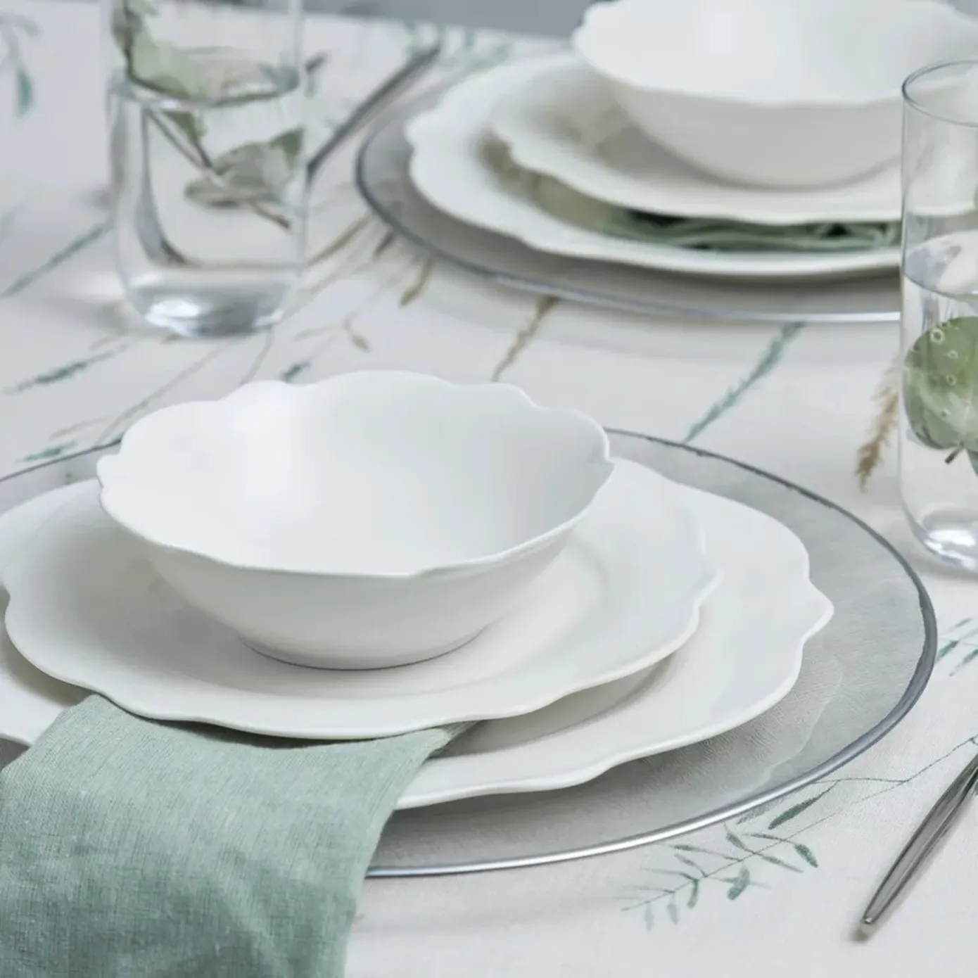 Karaca Daisy voor 4-persoons servies, 12-delig, New Generation Bone, wit - Image 2