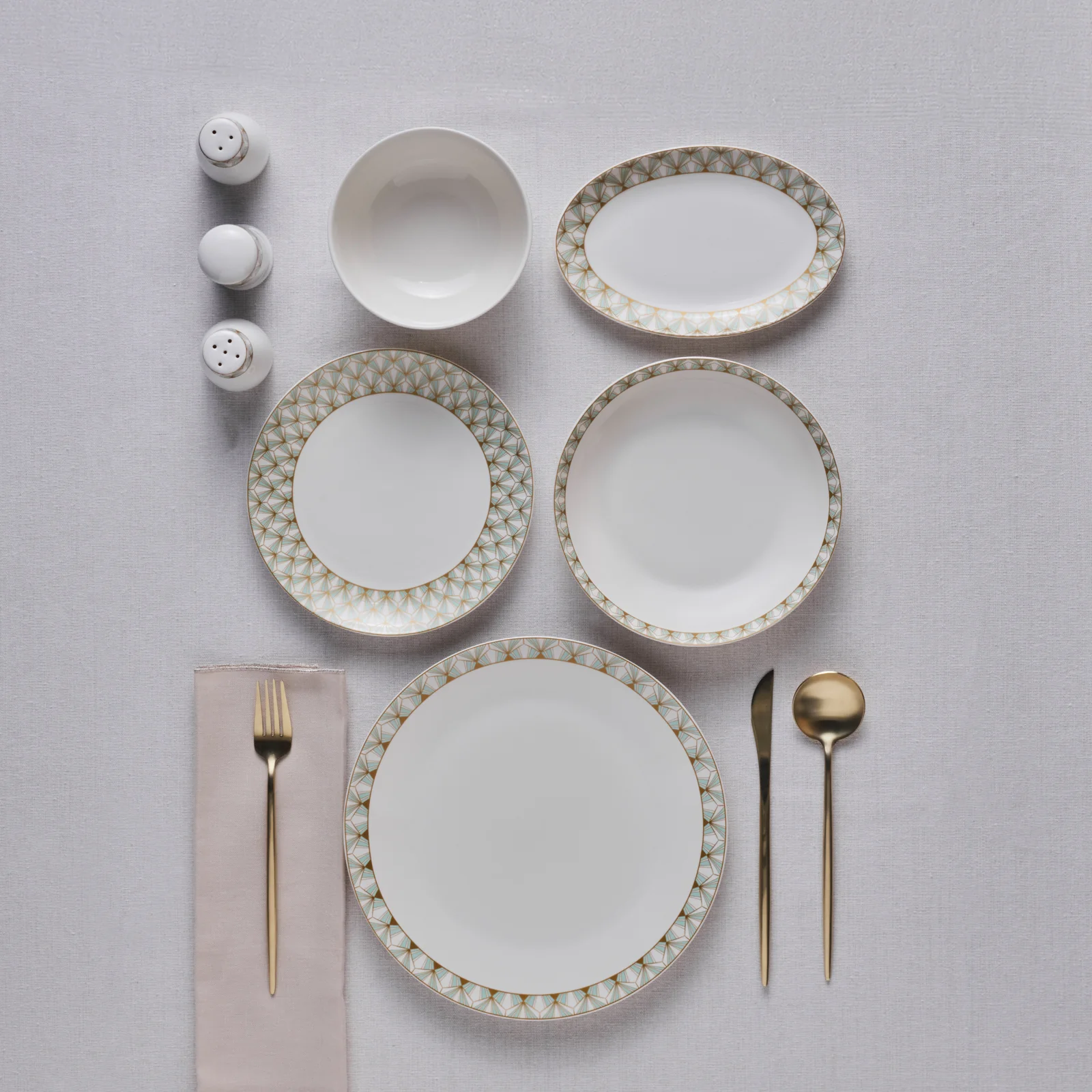 Karaca Forever Bone Emerald 53-delige Dinnerset voor 12 Personen - Image 2