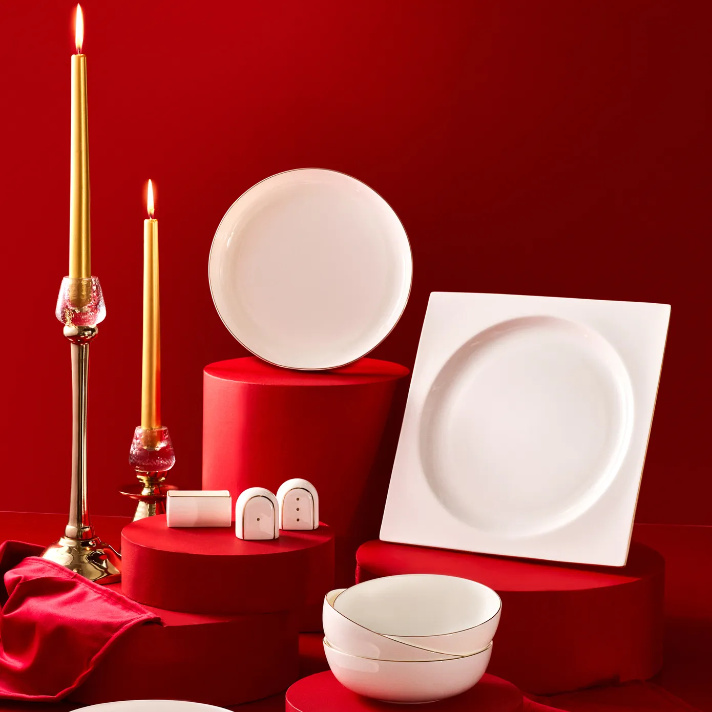 Karaca Red Carpet Collection Fine Pearl Extra Nish 12 Persoons Servies, 62-Delig, Platinum - Image 5